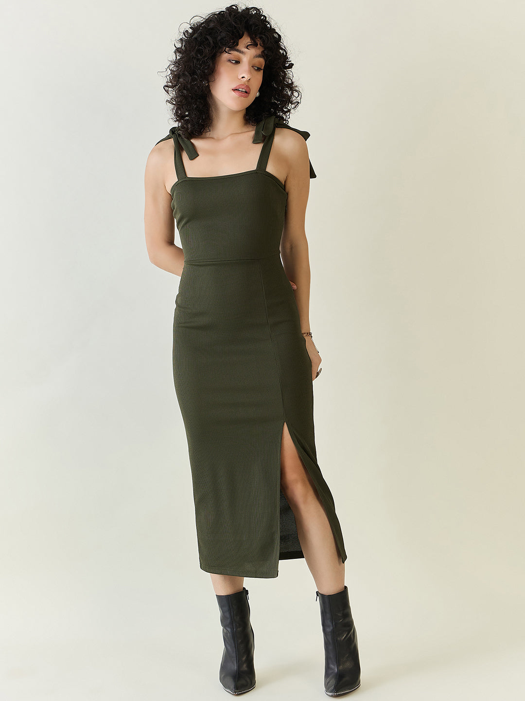 Aayu_Rib_Side_Slit_Bodycon_Dress_Green_1_af5a917b-de9a-4270-a530-f5f2cf65b13b.jpg